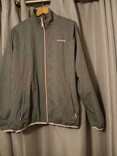 Adidas vintage windbreaker