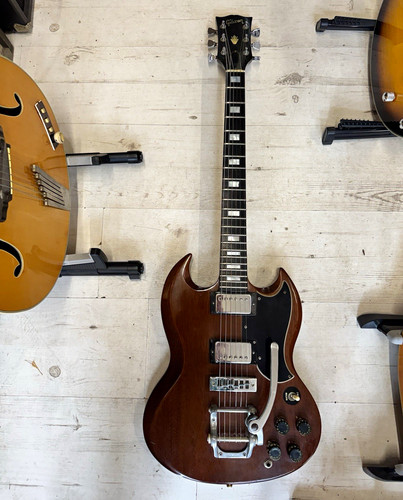 Gibson brown solid body - gibson,