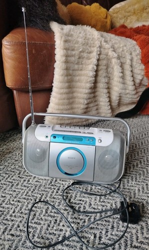 Sony cfd e100l - cfd-e100l, portable