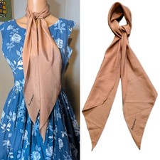 Vintage Jacqmar Crepe Plain