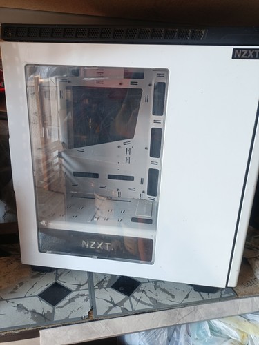 Nzxt tower case white - , read