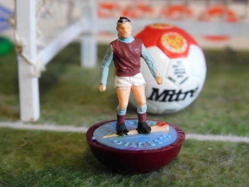 Vintage 1970s subbuteo - subbuteo,