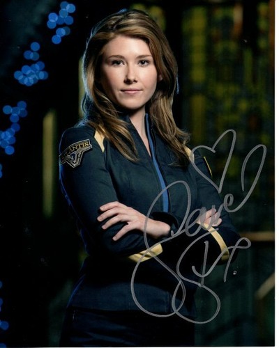 Jewel staite signed 8x10 - signed,