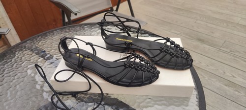 Russell and bromley connect - and,