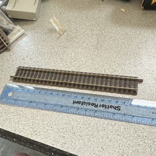 Gauge ballasted straight - ballasted,