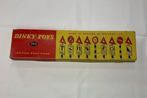 Dinky toys 772 british road - toys,