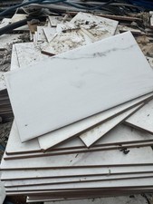 marble effect matt finish wall