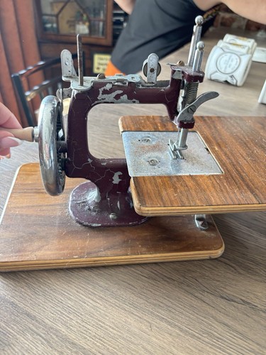 Vintage essex miniature sewing - vintage,