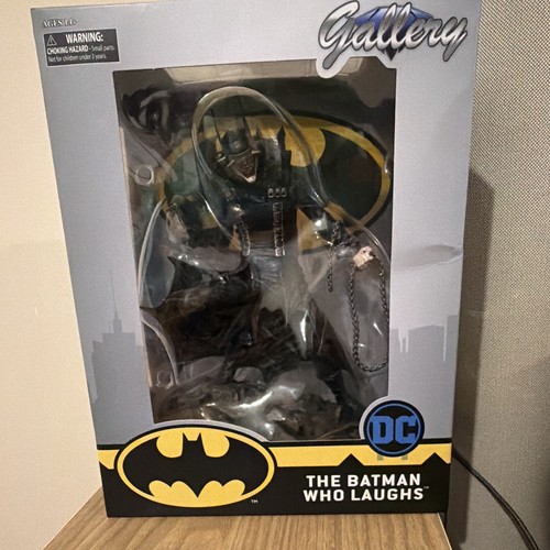 Gallery the batman who - gallery,
