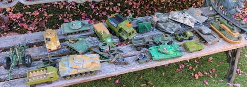 Vintage diecast military - vintage,