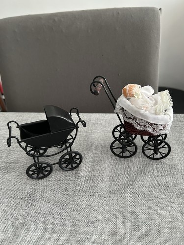 Dolls house accessories - dolls,