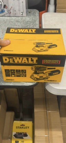 Dewalt dwe6411 110v - dewalt, **110v**