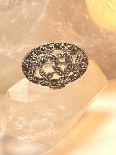 Poison ring marcasite floral