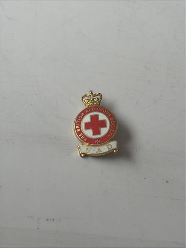 Vintage red cross - vintage, badge