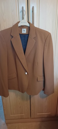 Tan brown ladies blazer - tan-,