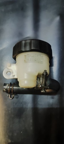 Suzuki rg500 rear brake - suzuki, oil