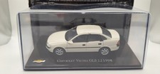 Chevrolet / Opel  / Vauxhall Vectra B 2.2 GLS 1998 in White  1:43 Scale 
