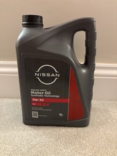 Nissan Genuine Engine Oil SAE