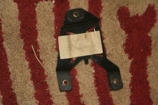 NOS XHM5710 MOUNTING BRACKET -