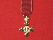 Miniature Member of the British Empire MBE Medal with Civil ribbon BRAND NEW