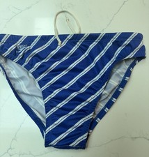 Men’s Boy’s swimmers swim