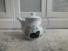 Vintage Sadler 1980's Black