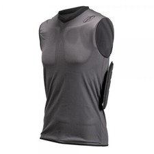 Jitsie back protector - protector, dynamik