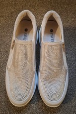 PAVERS GOLD SHINY ZIP UP WEDGE