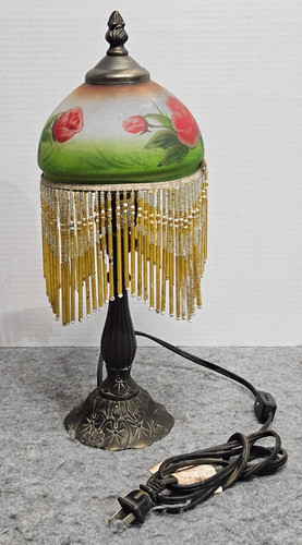 Victorian boudoir lamp décor - boudoir,