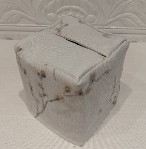Handemade tissue box cover