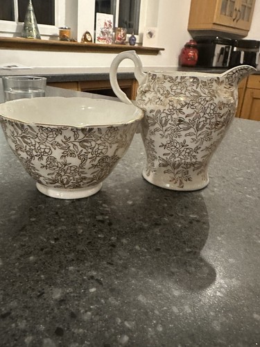 Vintage white gold floral - white, &