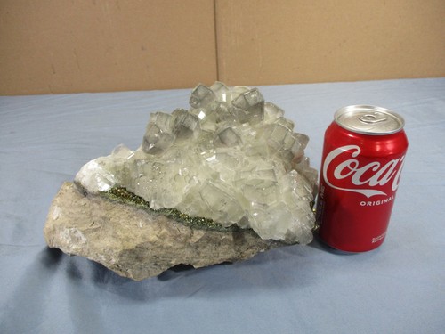 Huge vtg crystal - vtg,
