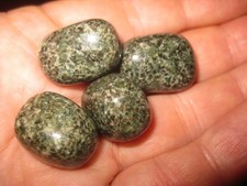 Stonehenge, tumbled stones 46g