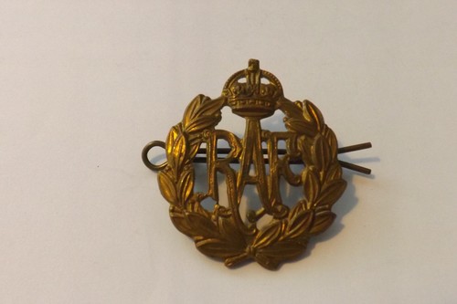 Military badge raf royal - military,