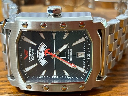 Vostok europe arktika atomic - vostok,