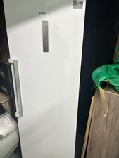 Samsung fridge  – Clean & Ready – Fully Working – Clean – Collection Only
