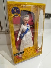 Barbie signature Queen