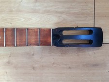 "Classical Acoustic l  Guitar