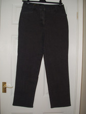 Michelle Magic Jeans.