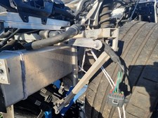 ASTON MARTIN VANTAGE 2018-2023 FRONT LEFT HEADLIGHT BRACKET KY63-13N079-AA