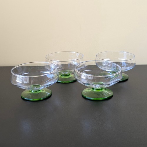 Vintage 1970s green stem - 1970s, glass