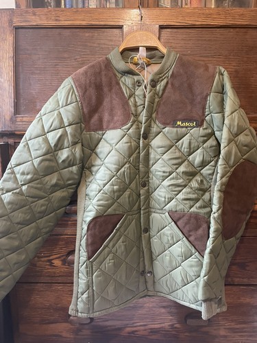 Vintage mascot green - , brown