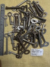 old antique/vintage keys joblot REF SK 189