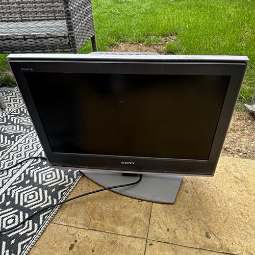 Sony bravia kdl - kdl-26s2010, 26in