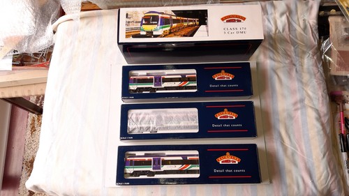 Bachmann cl170 scotrail - bachmann,