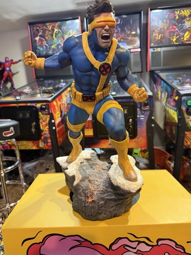 Sideshow collectibles premium - sideshow,