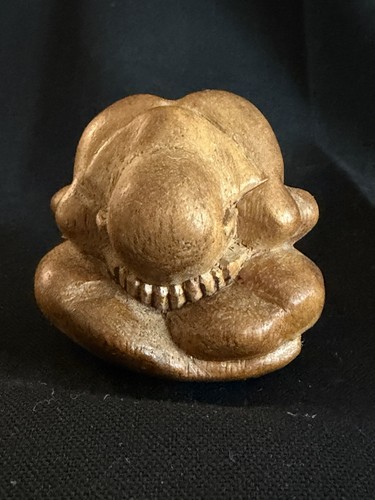 Hand carved weeping - carved, buddha