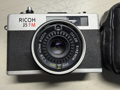 Ricoh 35mm film camera - 35,