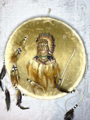 Vtg native american - american, resin
