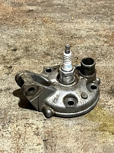 Cylinder head 1435 kawasaki - cylinder,